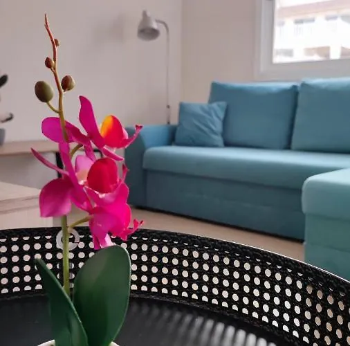 Lovely Home,kapparis,2 Swimming Pools,wifi * Paralímni