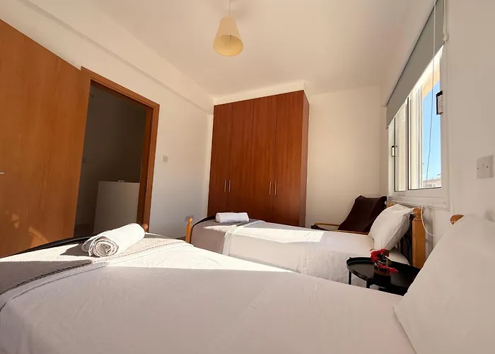 Lovely Home,kapparis,2 Swimming Pools,wifi Nyaraló *