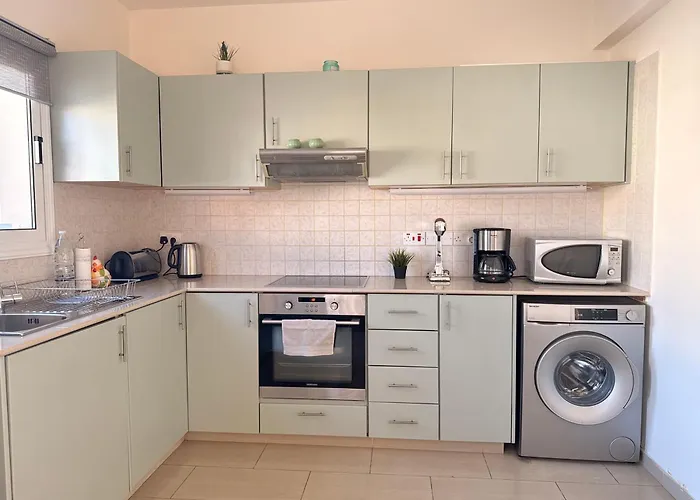 Lovely Home,kapparis,2 Swimming Pools,wifi * Paralímni