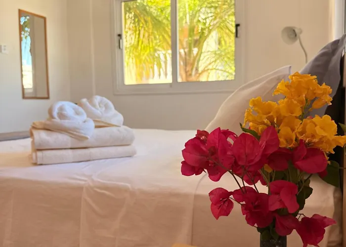 Lovely Home,kapparis,2 Swimming Pools,wifi * Paralímni