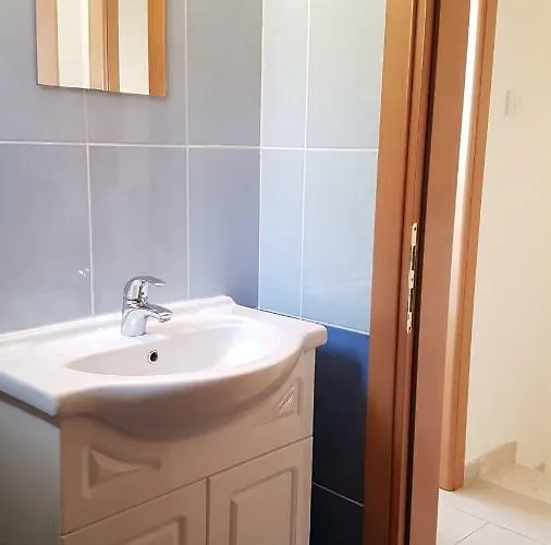 Lovely Home,kapparis,2 Swimming Pools,wifi Paralímni