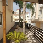 Lovely Home,kapparis,2 Swimming Pools,wifi