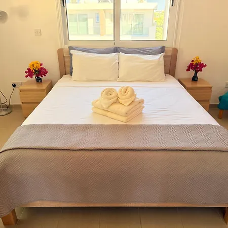 Lovely Home,kapparis,2 Swimming Pools,wifi Hébergement de vacances Paralímni