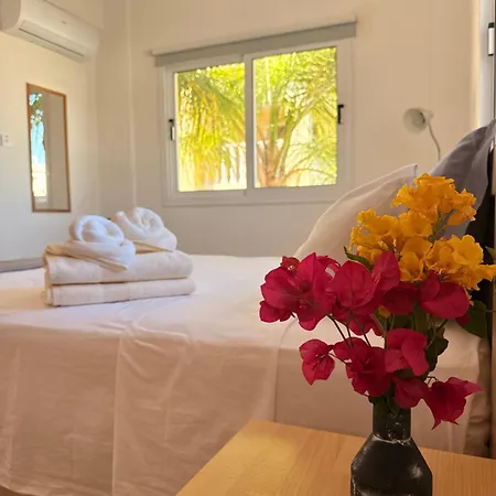 Lovely Home,kapparis,2 Swimming Pools,wifi * Παραλίμνι