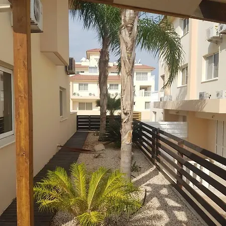 Lovely Home,kapparis,2 Swimming Pools,wifi