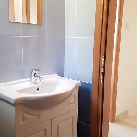 Lovely Home,kapparis,2 Swimming Pools,wifi Paralimni