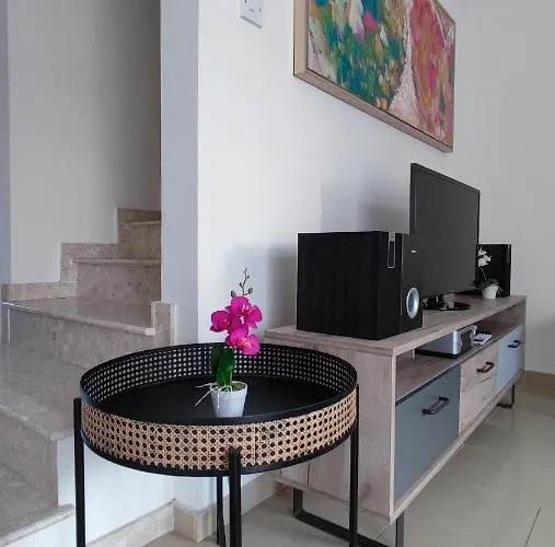 Casa de Férias Lovely Home,kapparis,2 Swimming Pools,wifi Paralimni