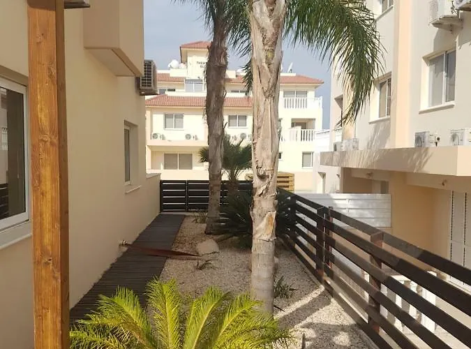 Lovely Home,kapparis,2 Swimming Pools,wifi